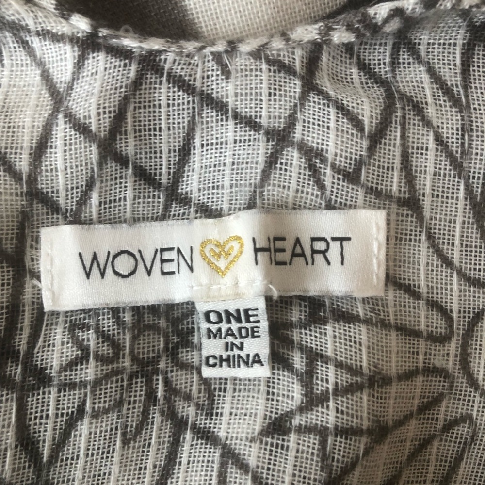 Woven Heart Gray and White Kimono One Size - Picture 4 of 4